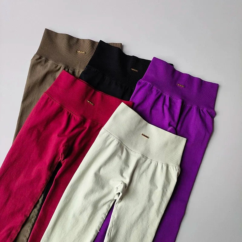 Conjunto Deportivo Seamless Mujer (Top + Legging) — AERION FIT